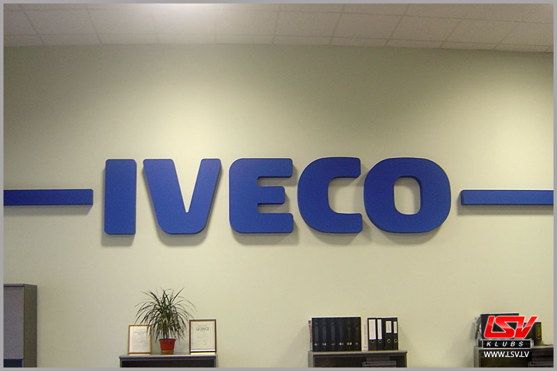 006_iveco copy.jpg